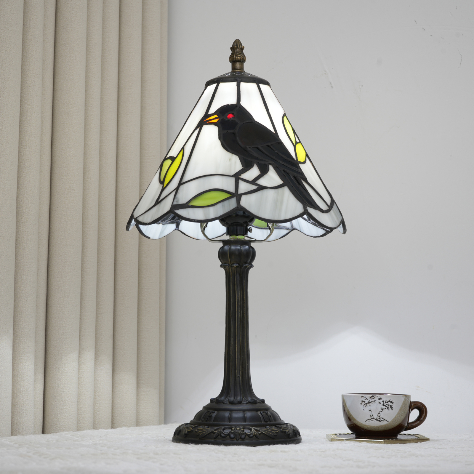 Stained Glass Raven Lamp Table - Desk Setup Vintage ulasan dan harga