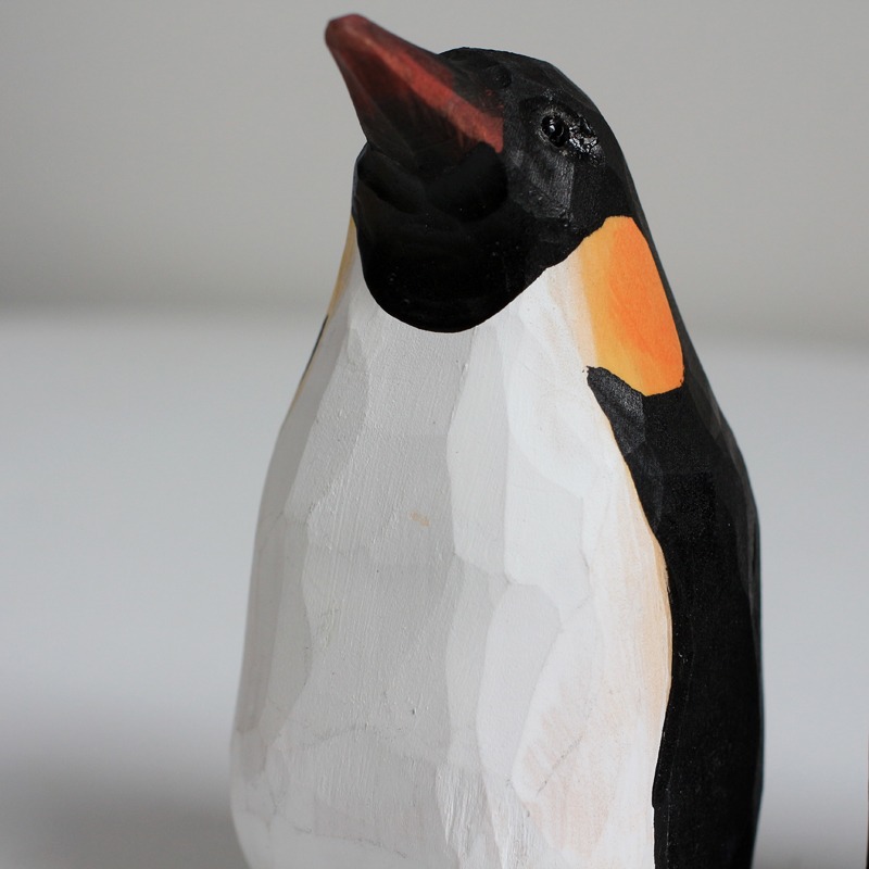 1 PC Emperor Penguin Handcarve - Desk Setup Computer ulasan dan harga