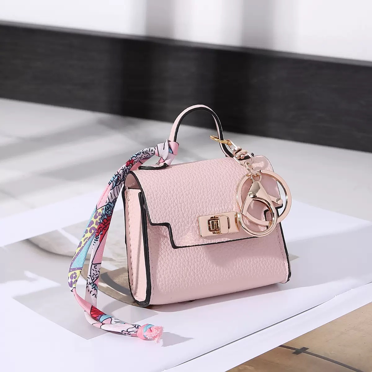 Mini Small Bag Light Luxury He - Headphone Hook Under ulasan dan harga