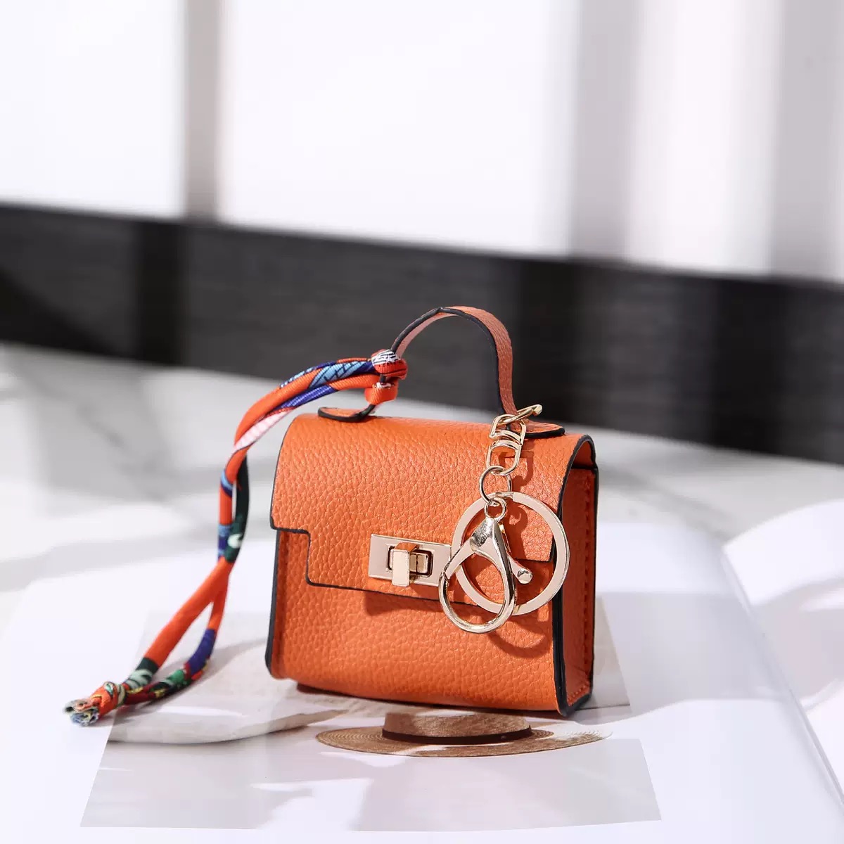 Mini Small Bag Light Luxury He - Headphone Hook Under ulasan dan harga